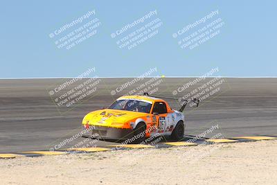 media/Oct-15-2023-Lucky Dog Racing Chuckwalla (Sun) [[f659570f60]]/2nd Stint Bowl/